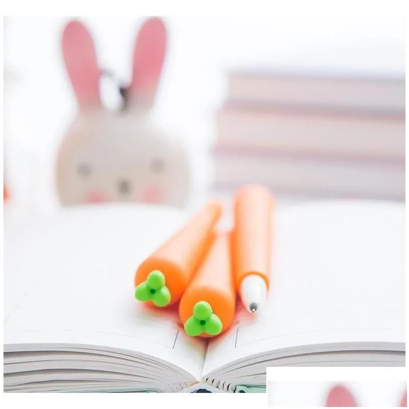 wholesale cute black refill neutral pen stationery korean personalized signature gel pens student carrot water-based pen 9q3d3