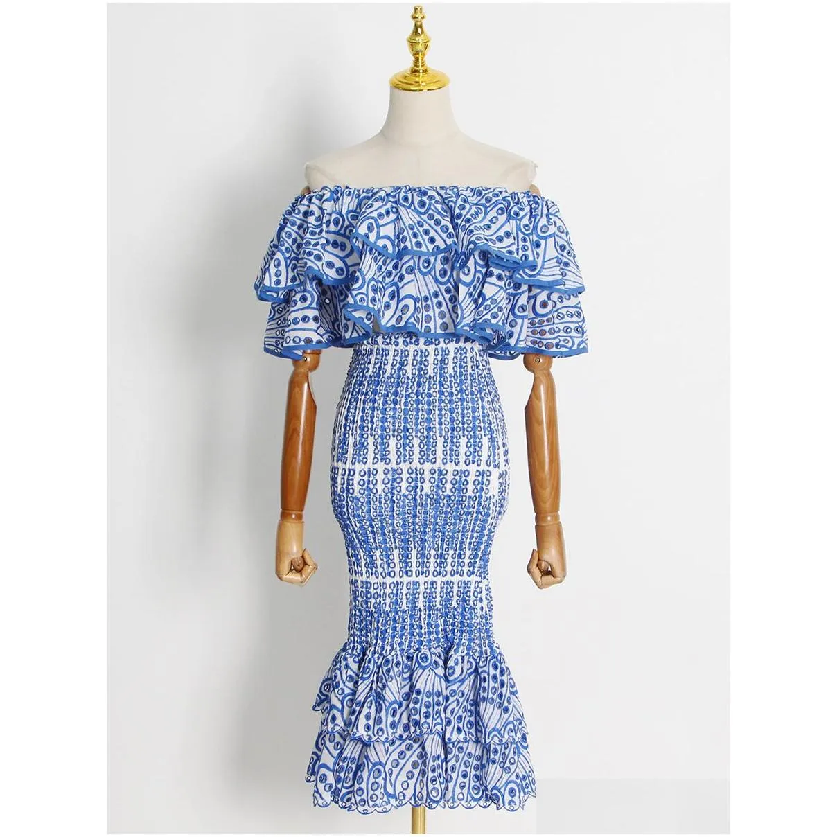 australian two piece dress trendy ruffled heavy embroidered one shoulder short top with a slim high waisted fishtail skirt set