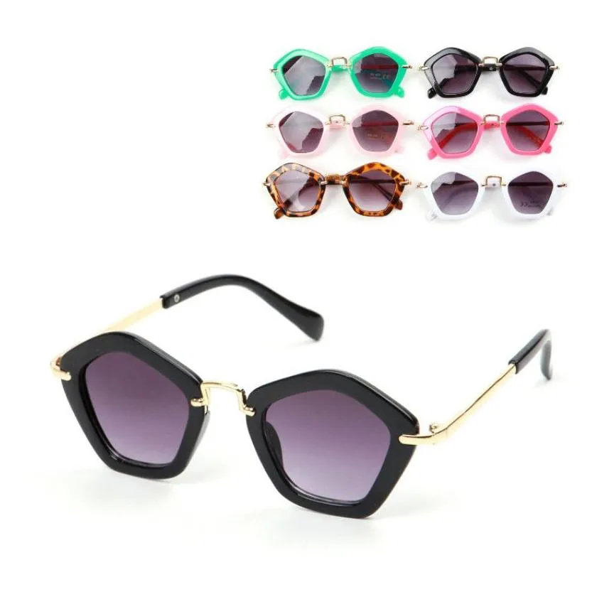 Girls Boys Fashion Sunglass Kids China Lovely UV400 Protection PC Plastic Classic Mirror child sunglasses A6358