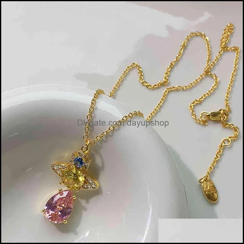 Vw designer necklace tide brand retro Saturn inlaid gemstone pendant necklace punk hip-hop chain accessories women`s fashion