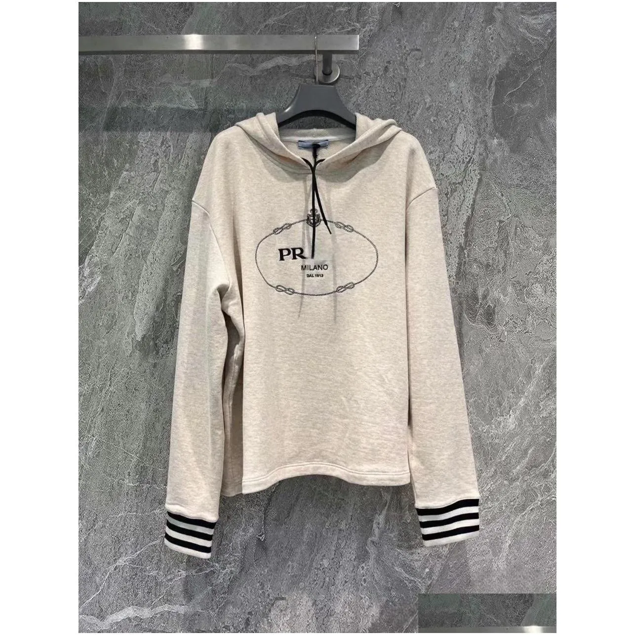 Designer Womens Hoodies Letter Logo Embroidery Sweatshirts Printed Letters Casual Loose Hooded Fleece Cotton Mens Sweater Cuff thread Jumper Tops