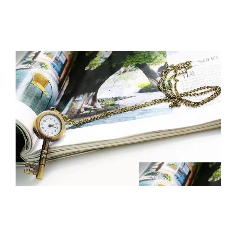 Wholesale-2015 Bronze Lovely Vintage Key Design Quartz Women necklace Gift Pocket Watch Free Shipping