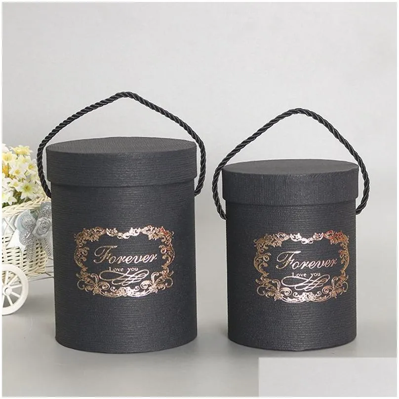 6 colors Round Flower Paper Boxes With Lid and rope Hug Bucket Florist Gift Packaging Box Candy Bar Boxes Party Wedding Supplies
