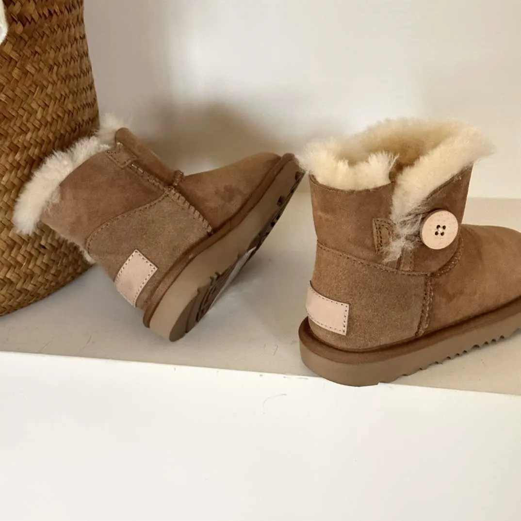 2024 Australia Children Shoes Girls uggslies Boots Winter Warm genuine leather Ankle Toddler Boys bottes UGGLI Shoe Kids Snow Boot baby Plush mini button bow booties