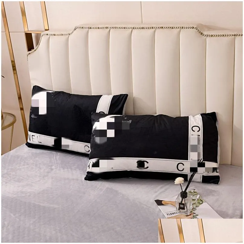 black luxury winter designer bedding set velvet duvet cover bed sheet with 2pcs pillowcases queen size fashion soft comforters sets