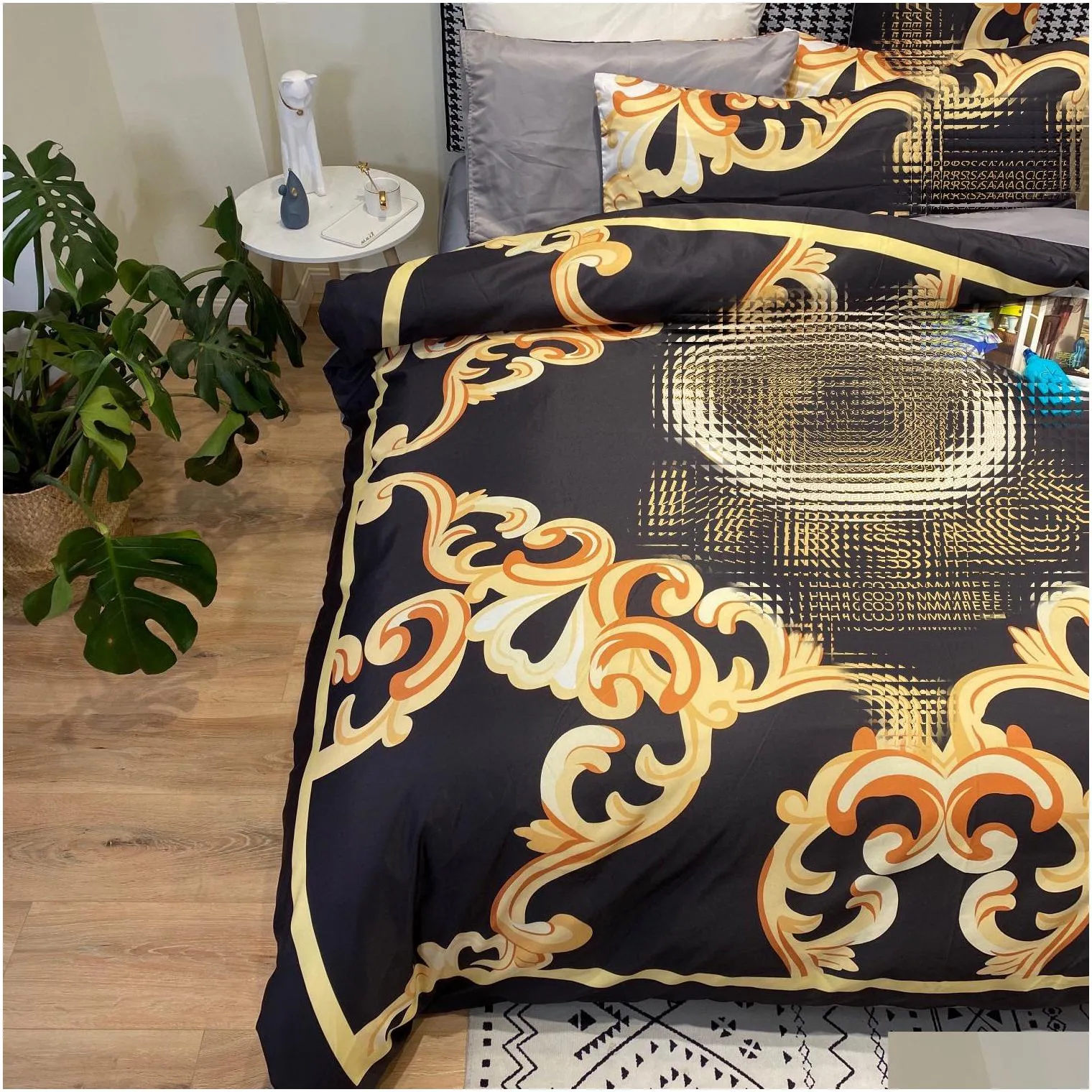 luxury gold designer queen bedding sets 4pcs/set printed silk queen size duvet cover bed sheet fashion pillowcases fast ship