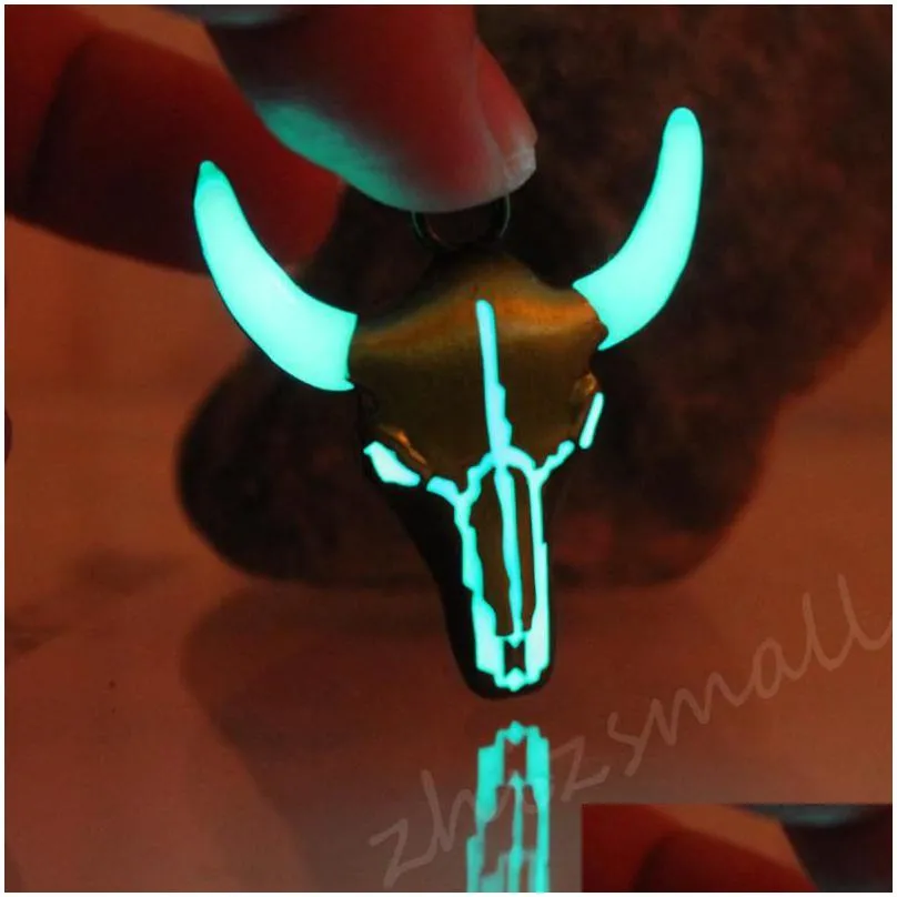 keychains glowing bull`s head keychain horns pendant glow in the dark bull ox horn pendants keyring women men boys girls gift key