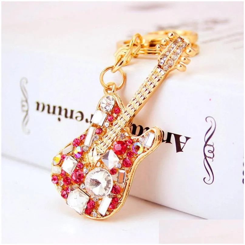keychains fashion guitar musical instrument key chain girl bag accessories ring colorful crystal metal pendant small giftkeychains
