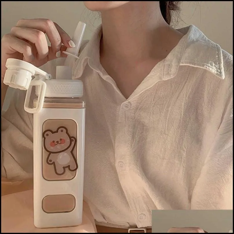700/900ml kawaii bear water bottle bpa with straw for children adults plastic cute school drinking bottle juice tea cups 210914