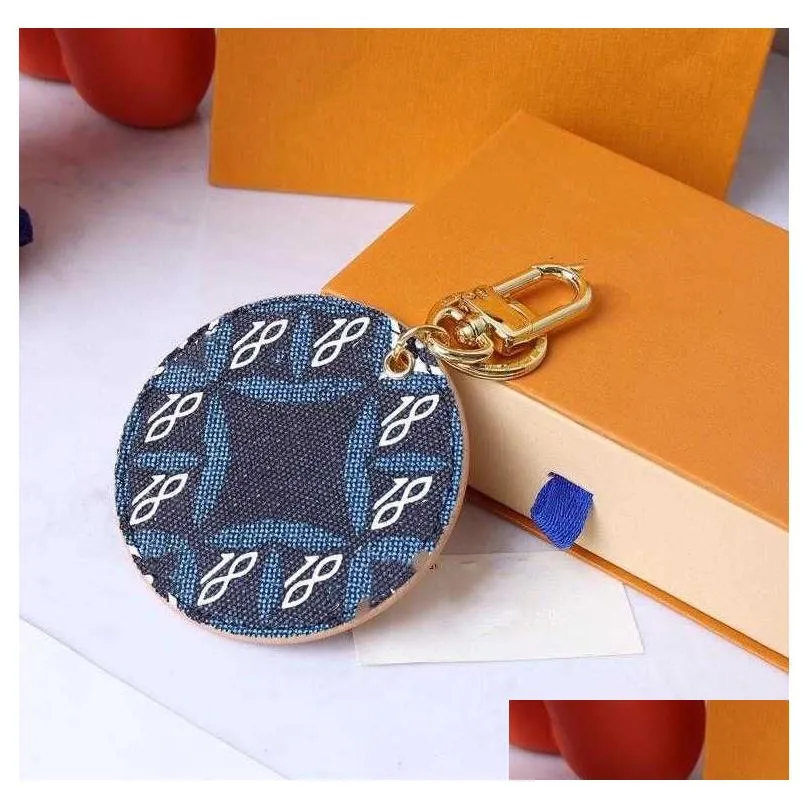 designer fashion keychain letter printing round high quality basketball key chain uni pu leather alphabet pattern car keys ring