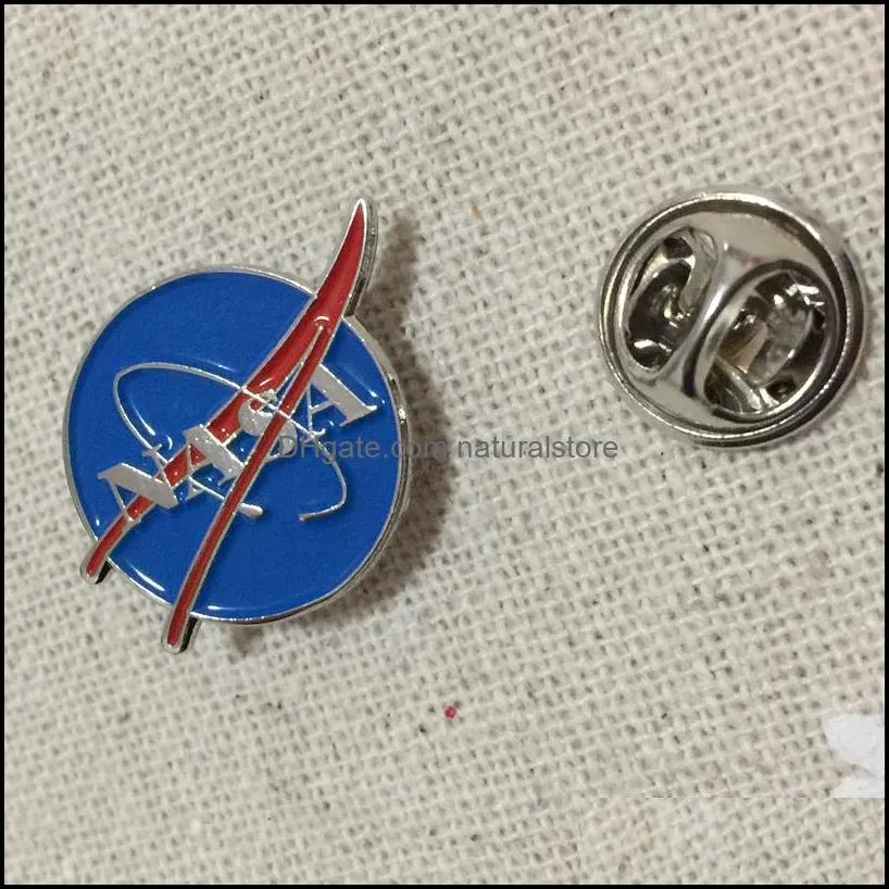 100pcs custom wholesale tactical brooches lapel pins nasa planet pin badge for space center uniform clothing polo jacket shirt