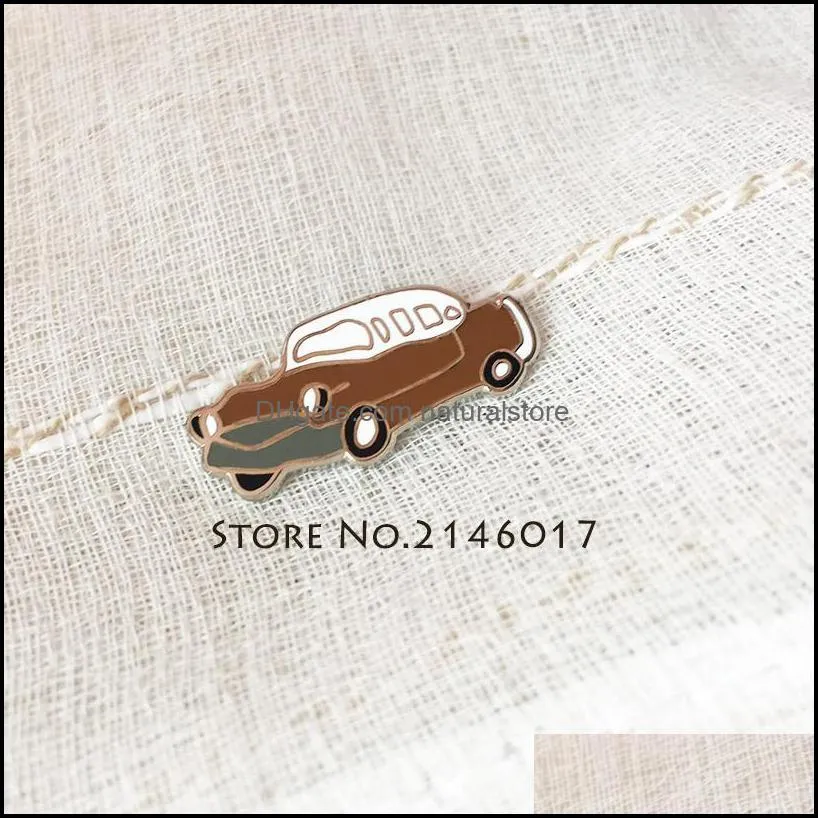 10pcs hard enamel brooch vintage car cool vehicle lapel pin customized metal badge denim jacket collar pins button for women men