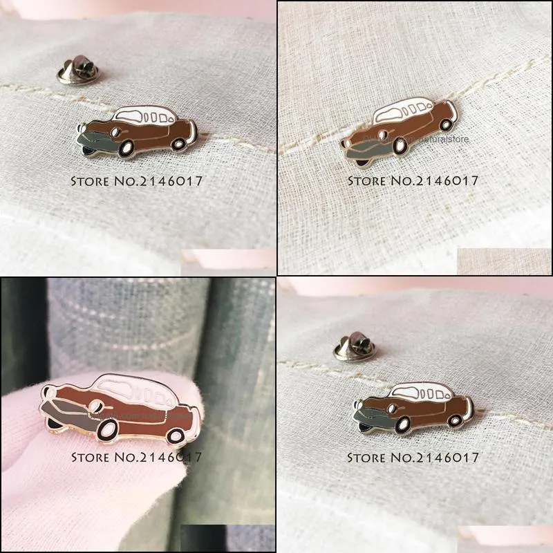 10pcs hard enamel brooch vintage car cool vehicle lapel pin customized metal badge denim jacket collar pins button for women men