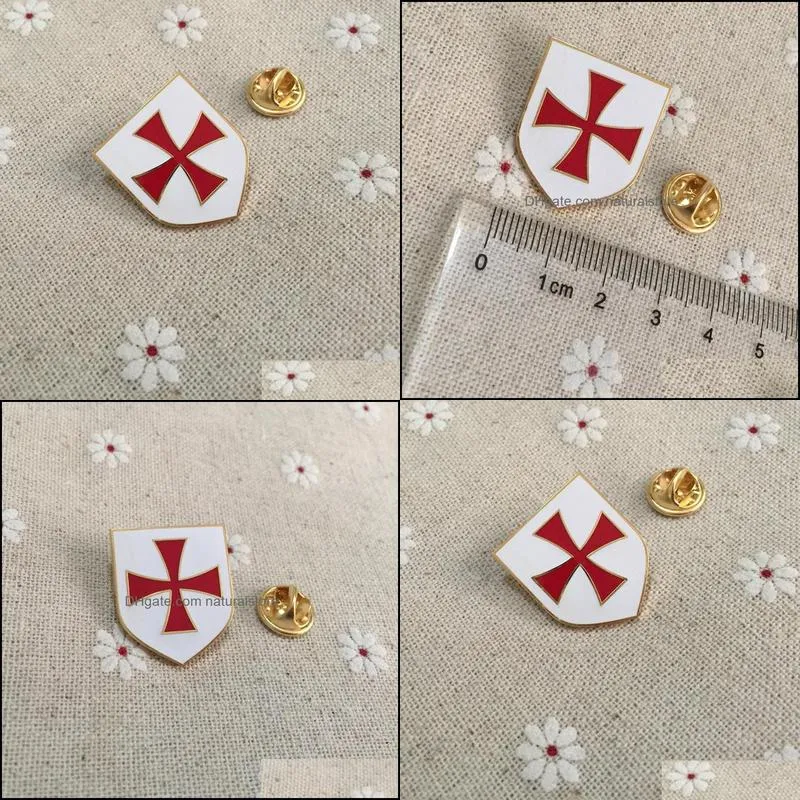 100pcs mason lapel pin mason christian army crusader knights templar red cross white shield pins and badges masonic