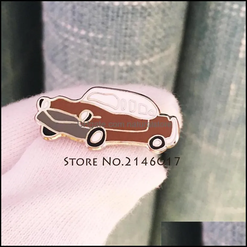 10pcs hard enamel brooch vintage car cool vehicle lapel pin customized metal badge denim jacket collar pins button for women men