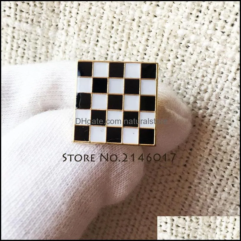 50pcs masonic mason mosaic pavement pins custom lapel pin badge masons black white checkered rug floor blue lodge brooch