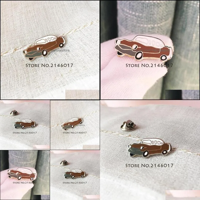 10pcs hard enamel brooch vintage car cool vehicle lapel pin customized metal badge denim jacket collar pins button for women men