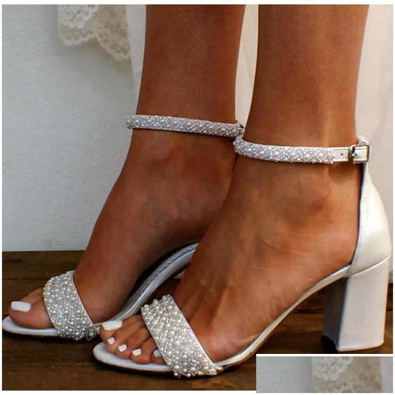 elegant pearls wedding shoes block high heel ivory women sandals open toe handmade leather women sandal for brides marraige acccessories