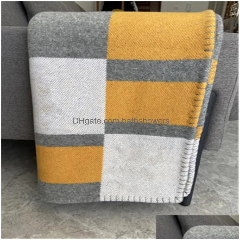 high quality home blanket classical soft touch warm sofa bed quilt fall winter hotel outdoor blankets