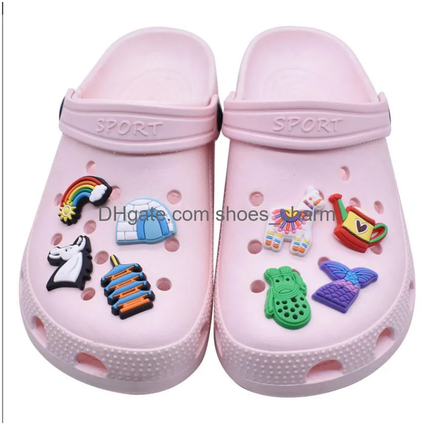 cute english alphabet detachable shoe decoration pvc shoe decoration buckle soft rubber garden shoe accessories for clogs crocodile decoration