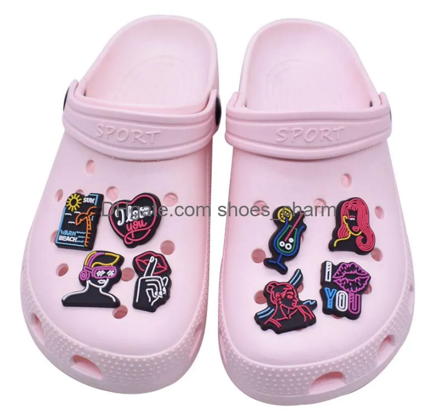 cute english alphabet detachable shoe decoration pvc shoe decoration buckle soft rubber garden shoe accessories for clogs crocodile decoration