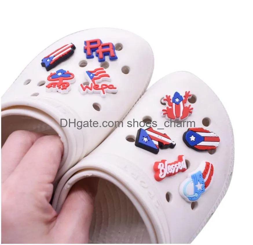 cute english alphabet detachable shoe decoration pvc shoe decoration buckle soft rubber garden shoe accessories for clogs crocodile decoration