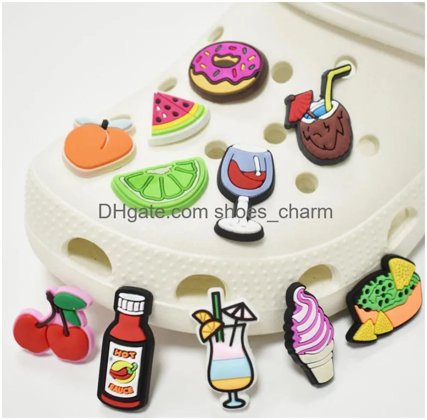 cute english alphabet detachable shoe decoration pvc shoe decoration buckle soft rubber garden shoe accessories for clogs crocodile decoration