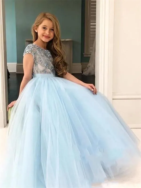 2023 Lovely Light Sky Blue Flower Girl Dresses For Weddings Tulle Jewel Neck Crystal Beads Tulle Princess Girls Pageant Dress Kids Communion Gowns Short Sleeves