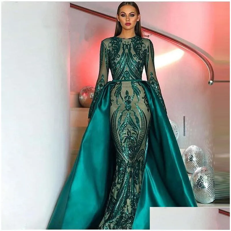 2022 sparkly sequins mermaid evening dresses wear black girls jewel neck illusion long graduation dress plus size formal sequined prom