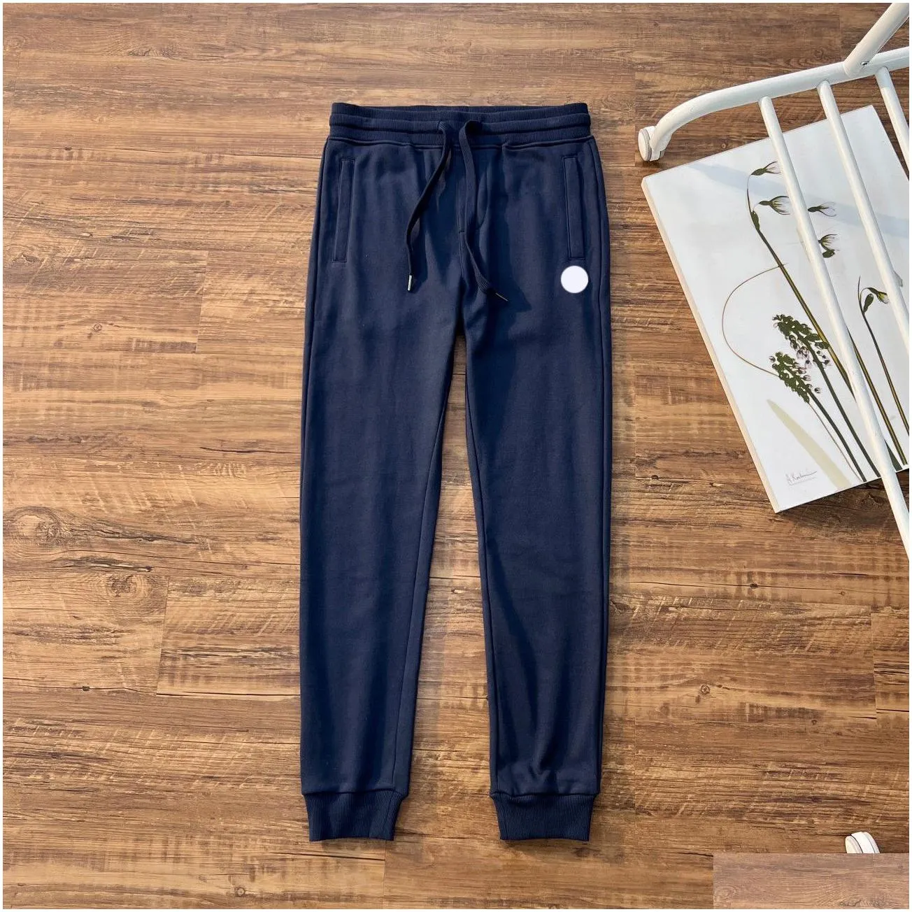 monclair small logo classic basic mens pant france luxury brand sweatpants spring and summer 2023 casual pants