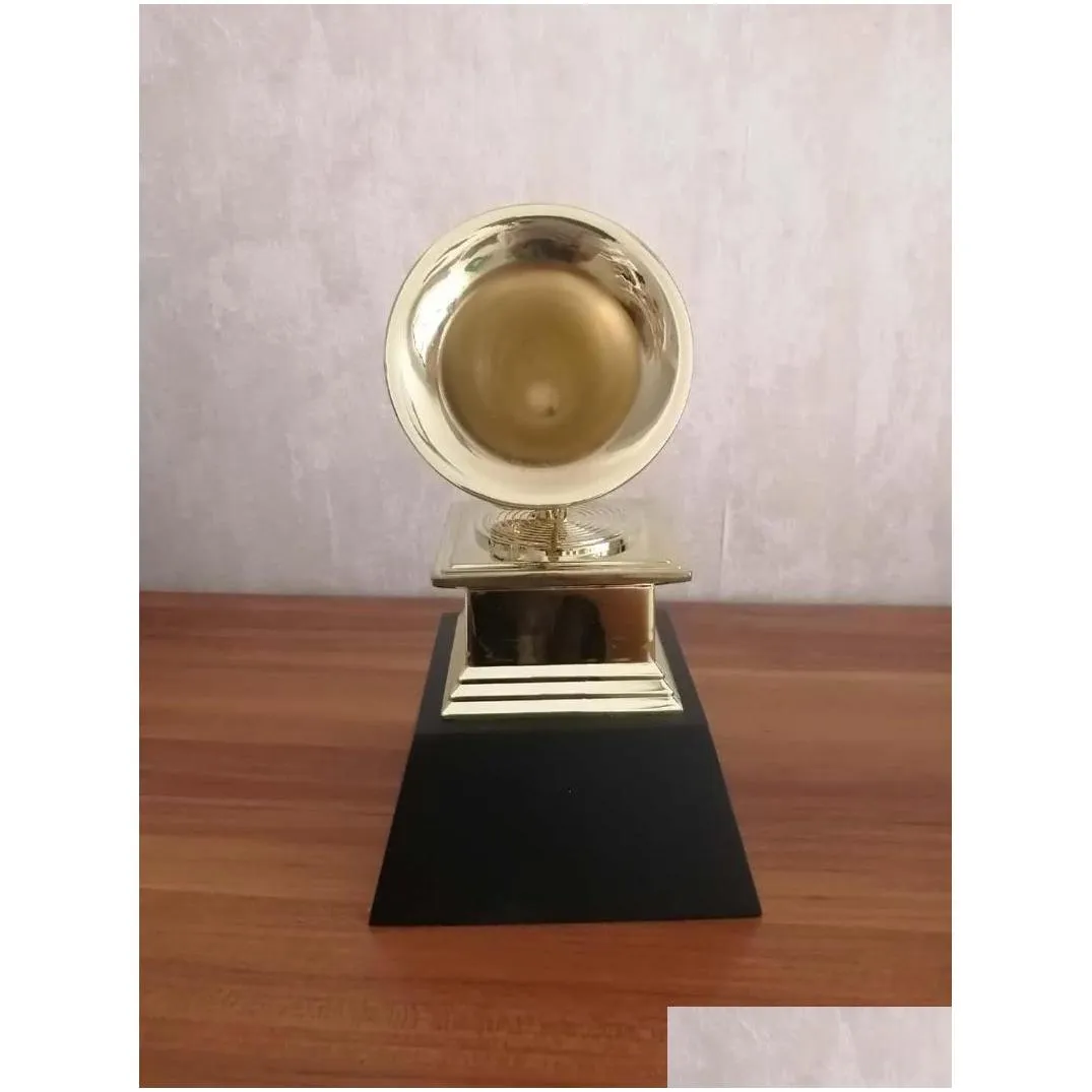 decorative objects figurines 2021 grammy trophy music souvenirs award statue engraving 11 scale size metal modern golden cn