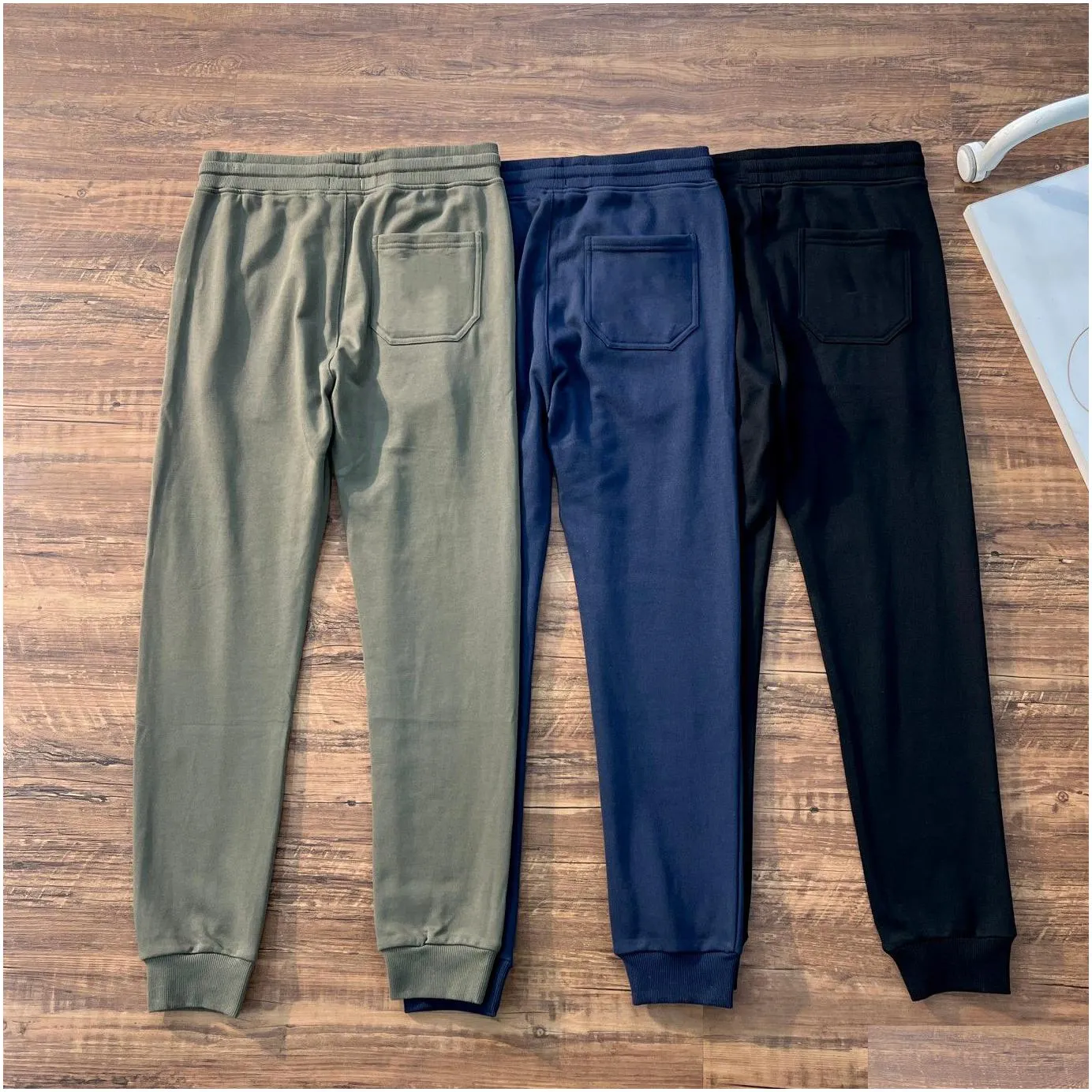 monclair small logo classic basic mens pant france luxury brand sweatpants spring and summer 2023 casual pants
