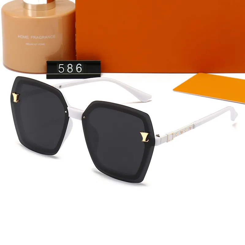 Designer Sunglasses Brand Glasses Outdoor Shades PC Farme Fashion Classic Ladies luxury Sunglass Mirrors for Women l 586 Thin frame