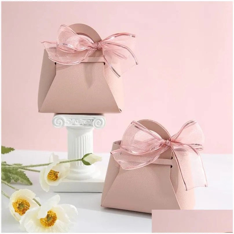 10 pcs leather gift box creative handbag shape ribbon bow temperament small boxes for gifts baby shower candy box packaging cx220423