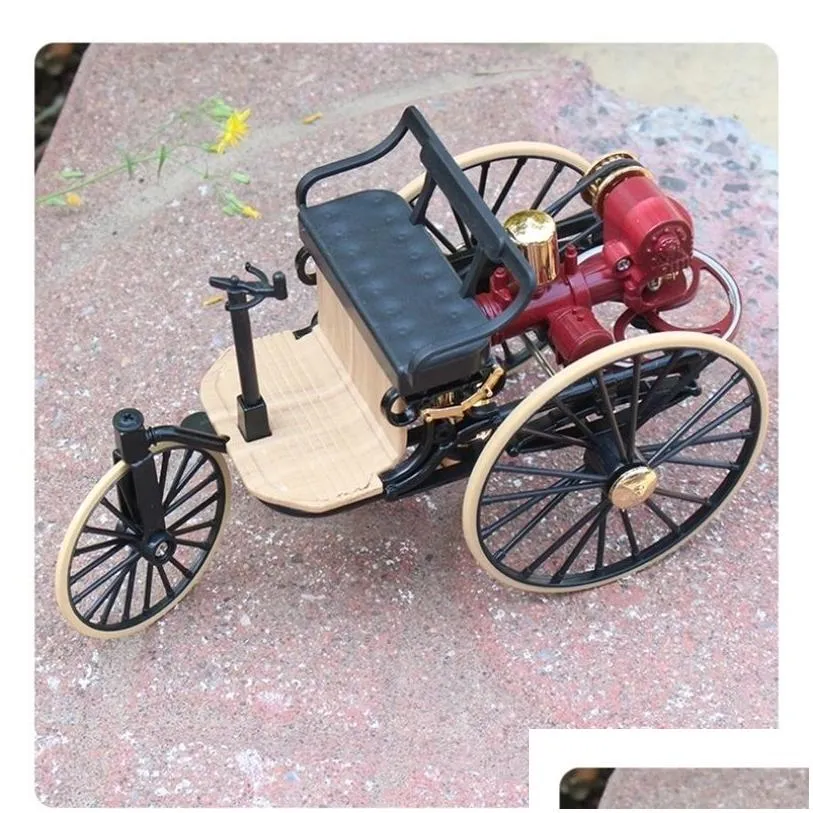 electric rc car 1 12 1886 vintage classic car no 1 alloy model simulation tricycle toy for children gift collection 221103