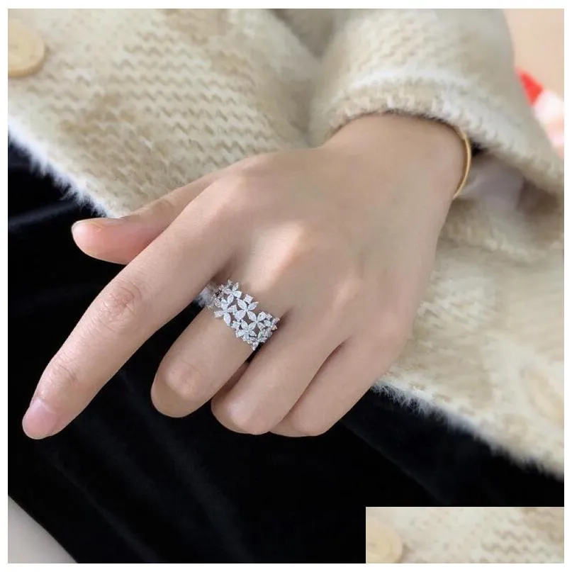 2021 arrival sparkling luxury jewelry 925 sterling silver marquise cut moissanite diamond party women wedding leaf band ring gift