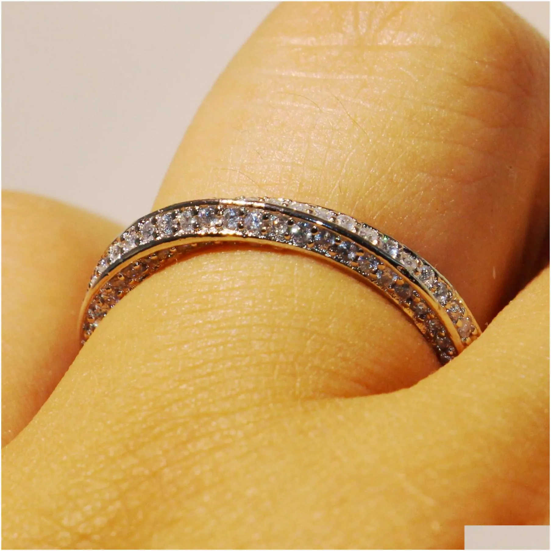 cute victoria wieck luxury jewlery 925 sterling silver corss band pave white sapphire cz diamond women wedding party rings for