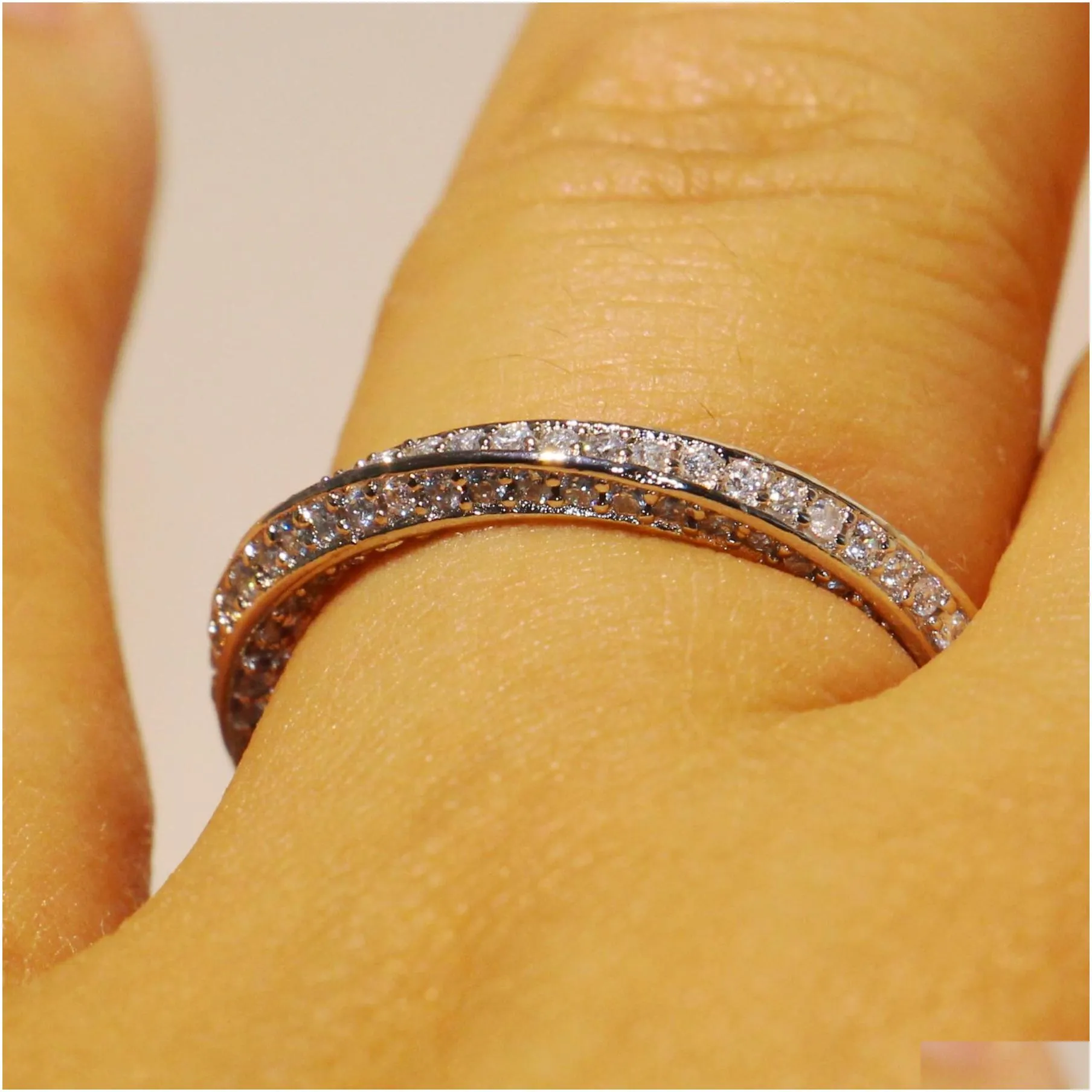 cute victoria wieck luxury jewlery 925 sterling silver corss band pave white sapphire cz diamond women wedding party rings for