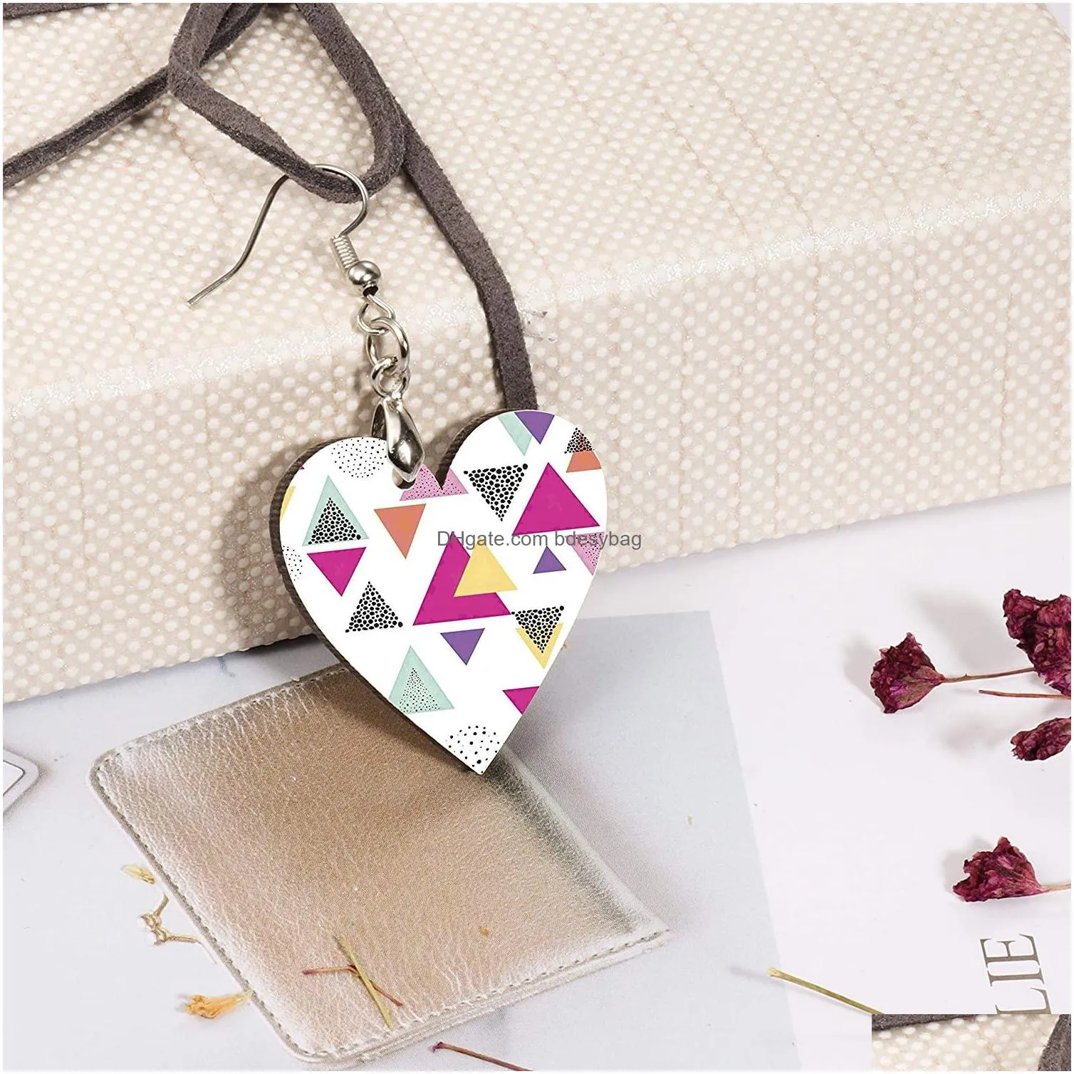 Sublimation Blank Earrings Wire Hooks Love Heart Unfinished Wooden Dangle Earring Pendant for DIY Jewelry Making Craft