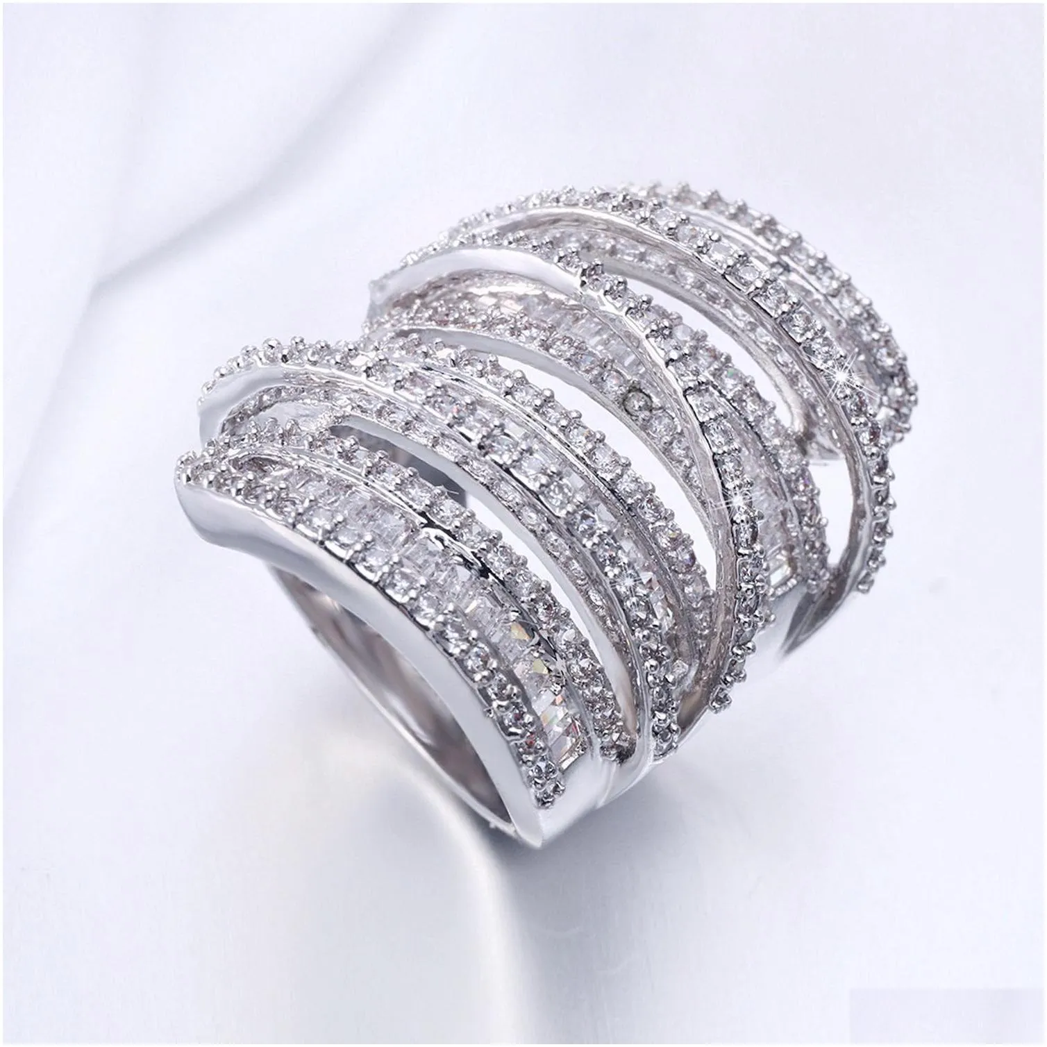 full princess cut luxury jewelry 925 sterling siver 925 sterling silver white sapphire simulated diamond gemstones wedding women ring