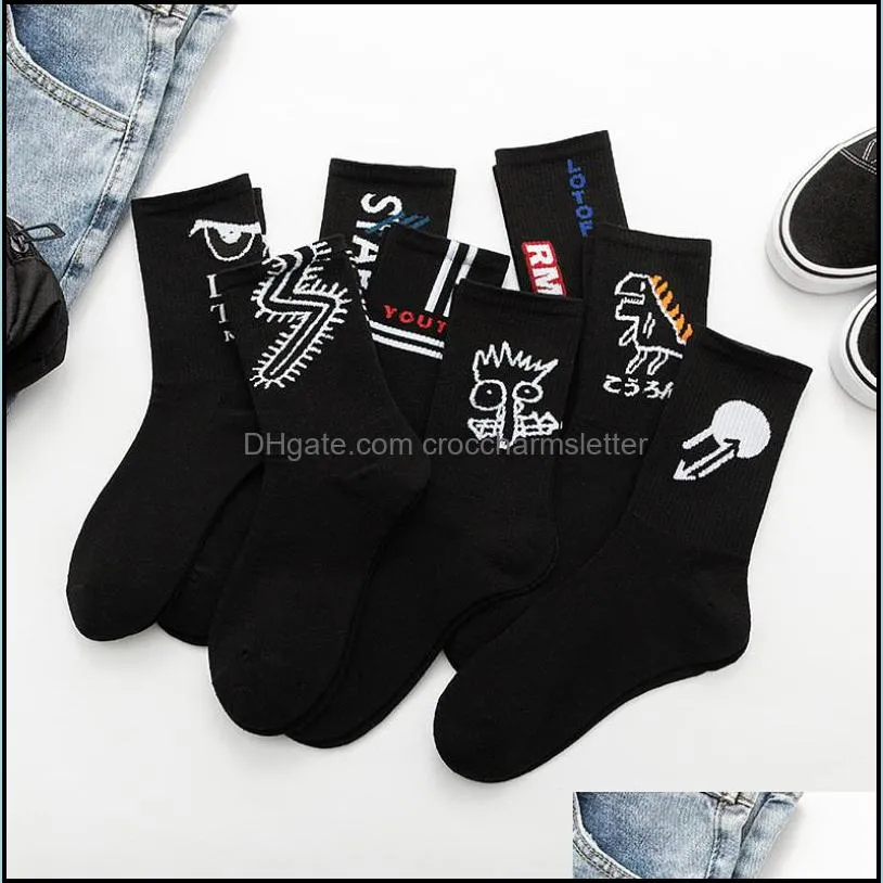 fashion graffiti anime men women socks cotton ins harajuku white black sport happy soft funny trend streetwear girls sockings