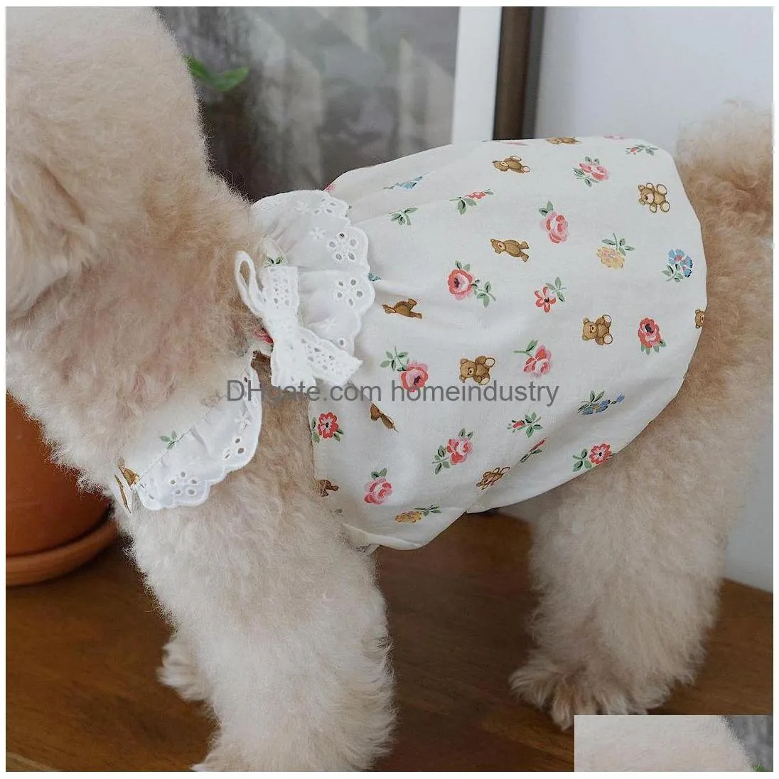 dog apparel summer and autumn cute bear rose bubble skirt dogs skirt lace short pet clothes