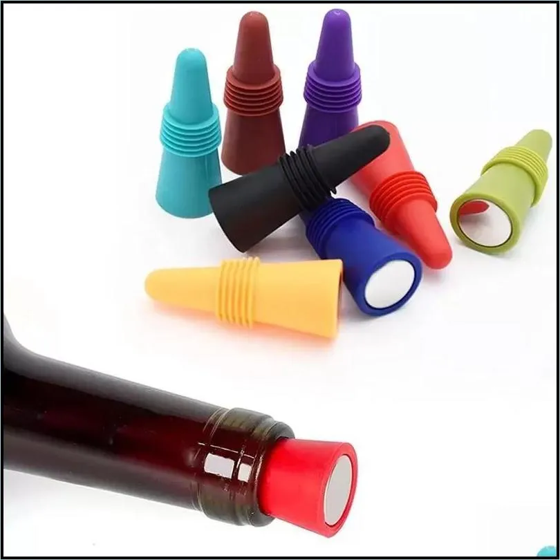 bar tools reusable silicone wine stoppers sparkling beverage bottles stopper with grip top for keep the wine  professional fizz saver toppers