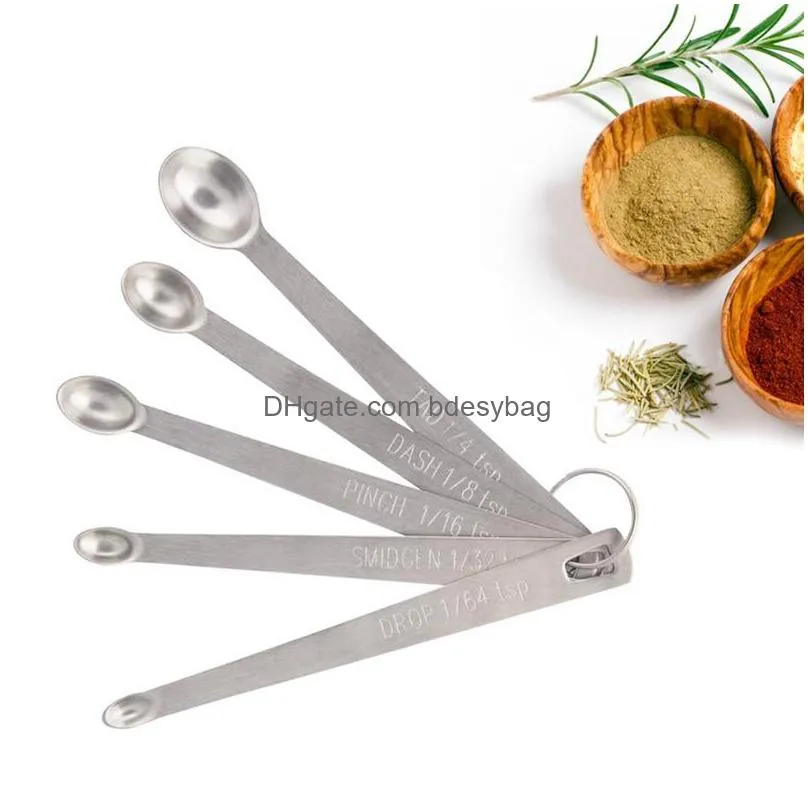 5pcs/set stainless steel round measuring spoons kitchen baking tools for measuring liquid powder cake cooking tool hhaa613