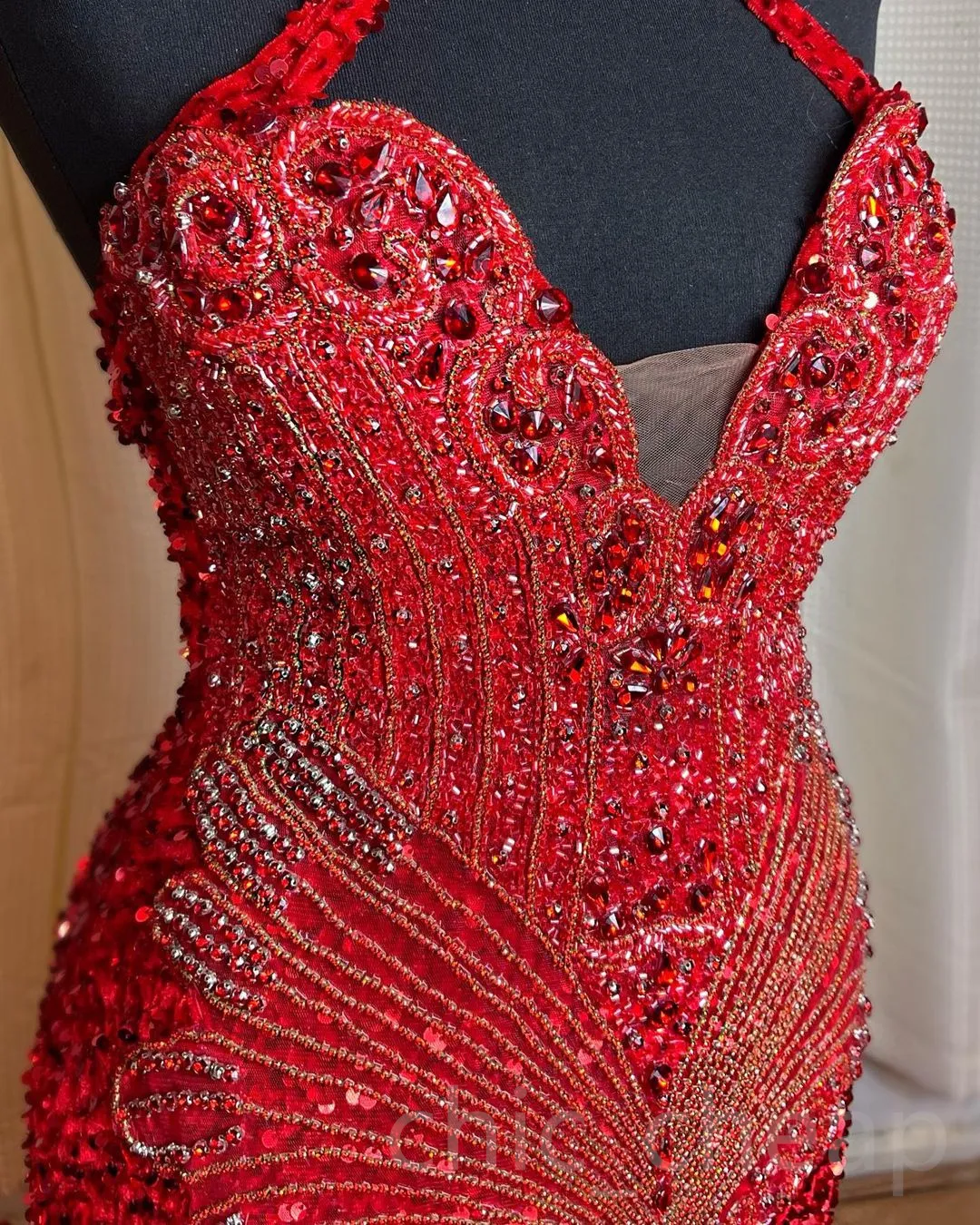 2023 Arabic Aso Ebi Red Mermaid Prom Dress Crystals Beaded Sexy Evening Formal Party Second Reception Birthday Engagement Gowns Dresses Robe De Soiree ZJ2488