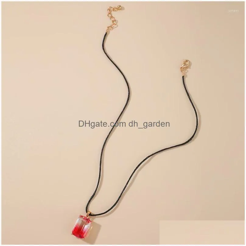 chains lovely strawberry pandent necklace for women fruits geometry metal choker girls party jewelry accessories 15891