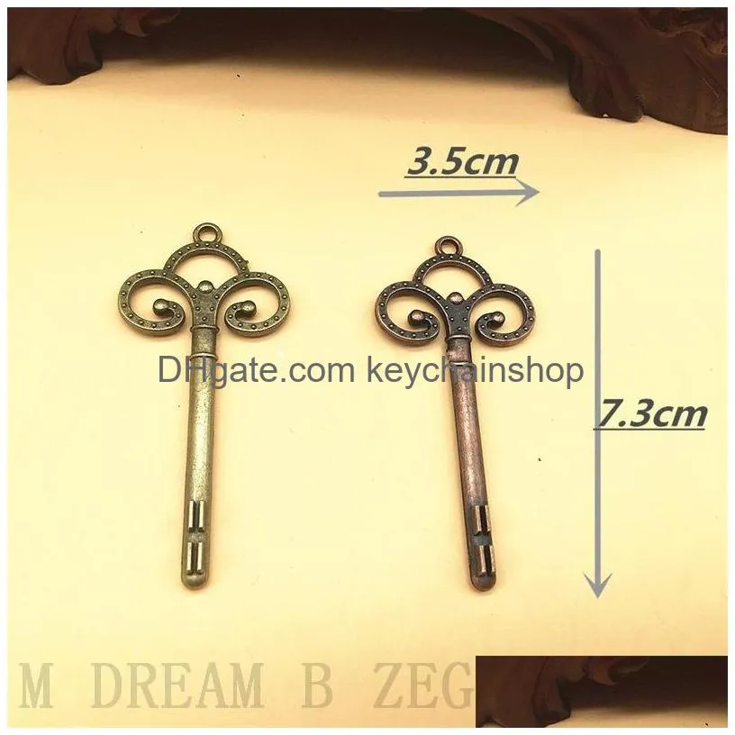 retro key place card holder antique bronze copper key table number stands table card holder wedding decoration