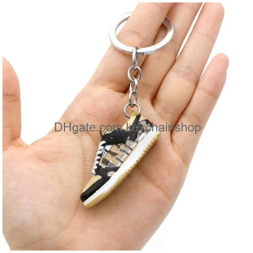 designer mini sneaker keychain party gift creative sports shoes key ring boys and girls birthday gift 20 styles car key bag pendant