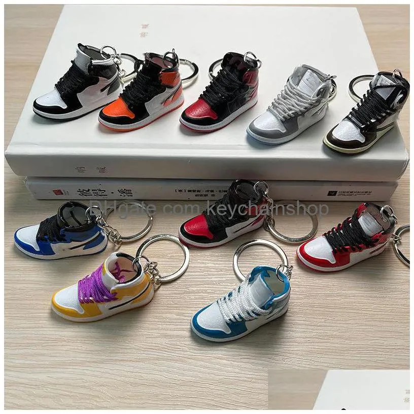 party favor fashion sneaker key chain men and women keychain gift luxury shoes key chain car handbag pendant