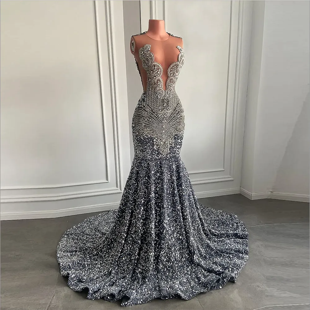 New Sparkly Silver Mermaid Prom Dresses Sheer O-Neck Beads Crystal Diamond Sequined Graduation Party Gowns Evening Gown Sexy Robe